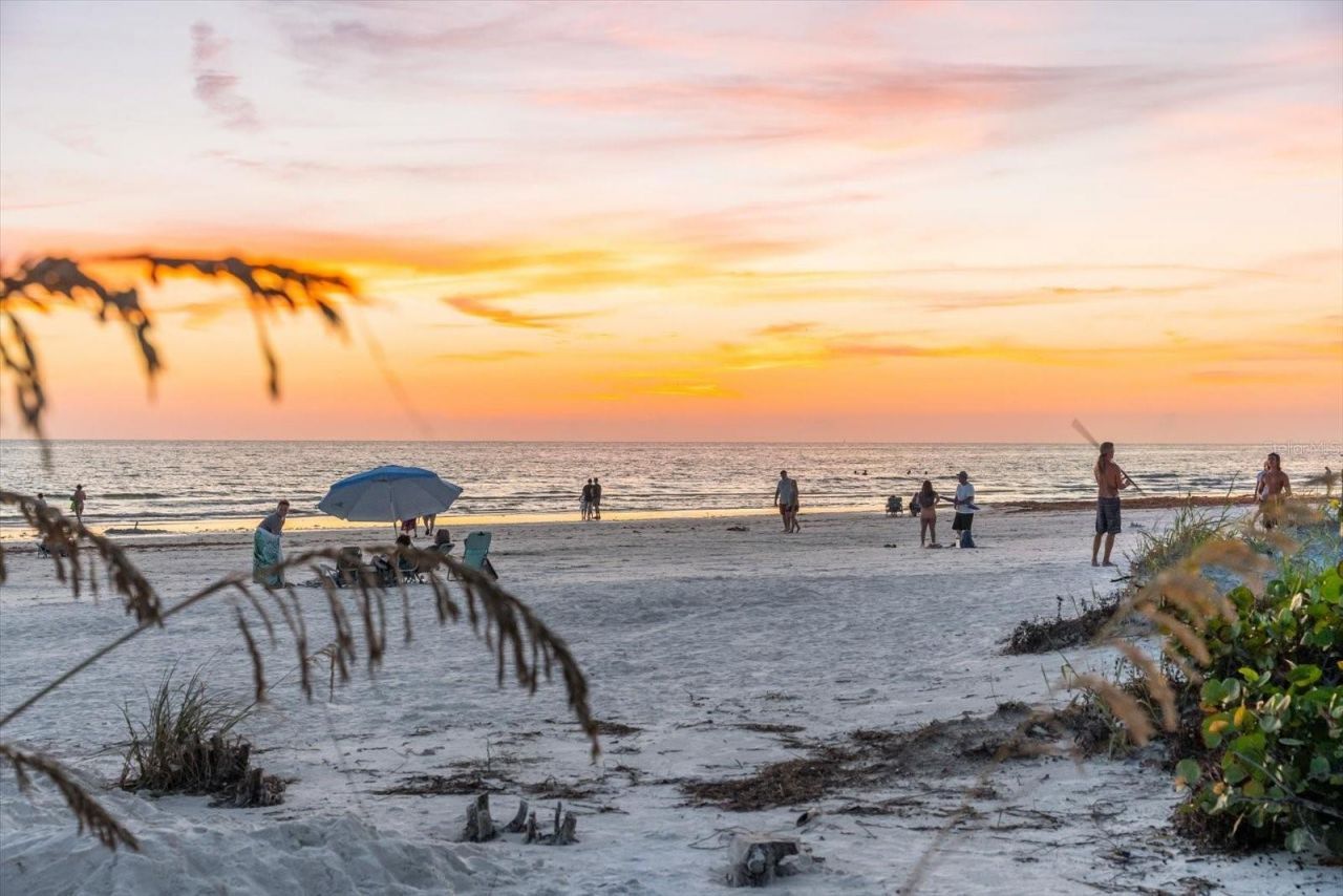 5600 Beach Way Drive, Unit 201, Sarasota, FL 34242 Photo