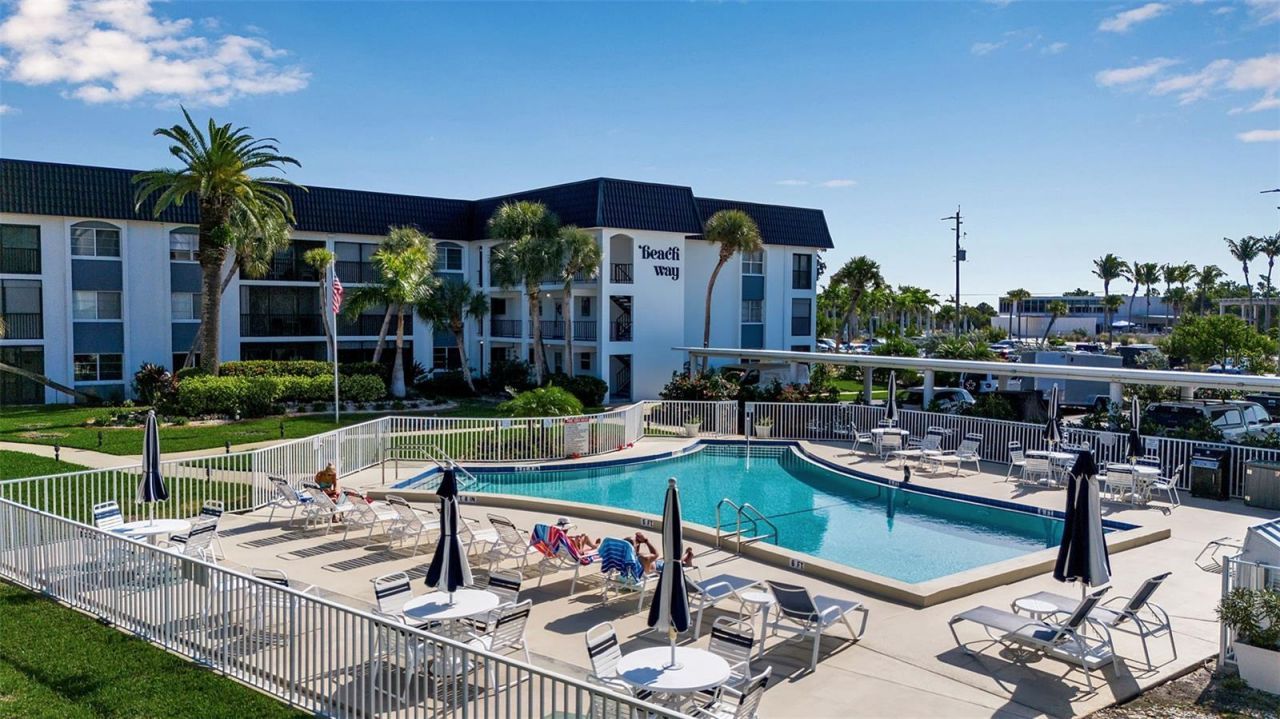 5600 Beach Way Drive, Unit 201, Sarasota, FL 34242 Photo