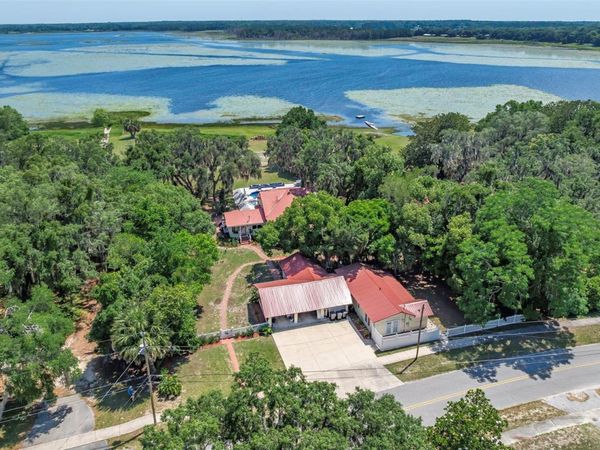 561 SE LAKEVIEW DRIVE, KEYSTONE HEIGHTS, FL 32656