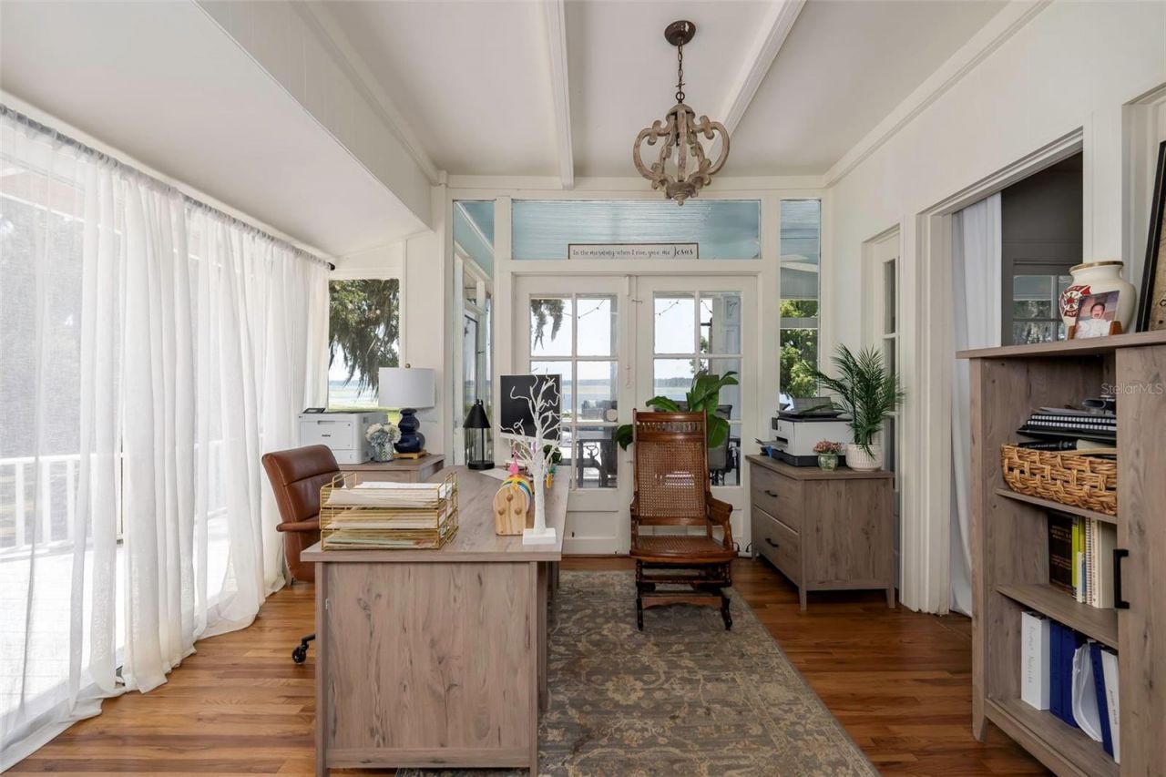 561 SE Lakeview Drive, Keystone Heights, FL 32656 Photo