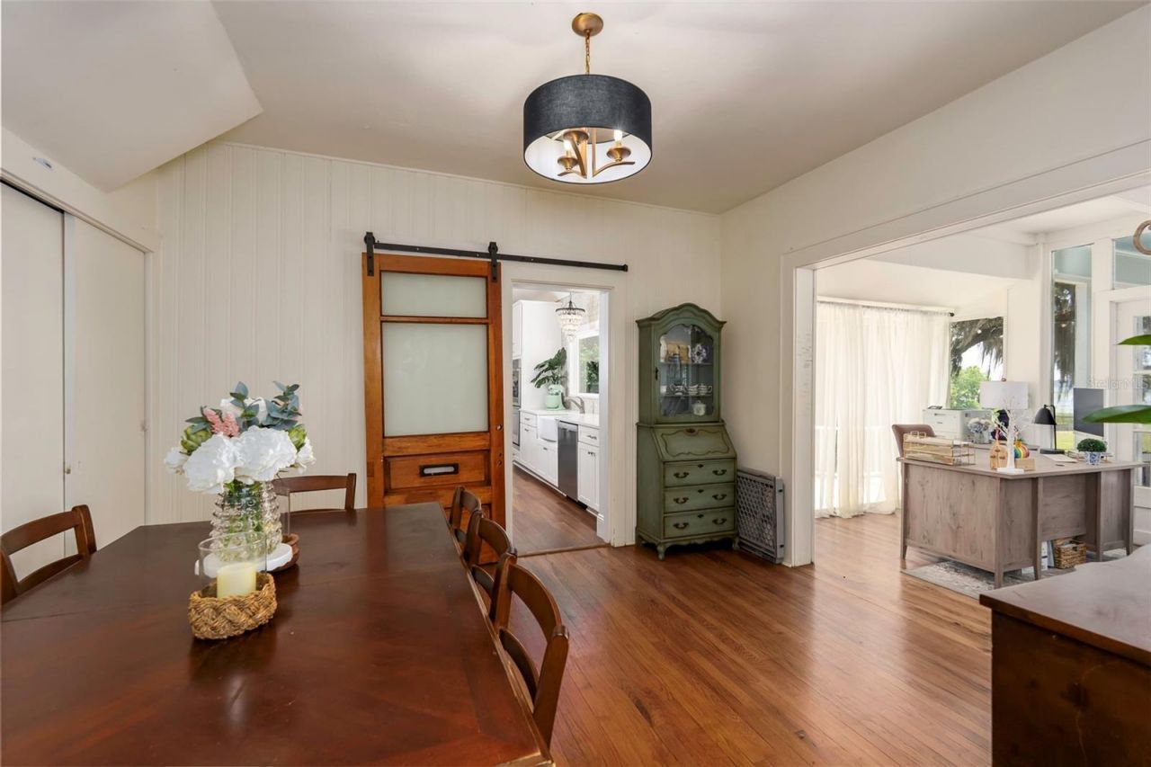 561 SE Lakeview Drive, Keystone Heights, FL 32656 Photo