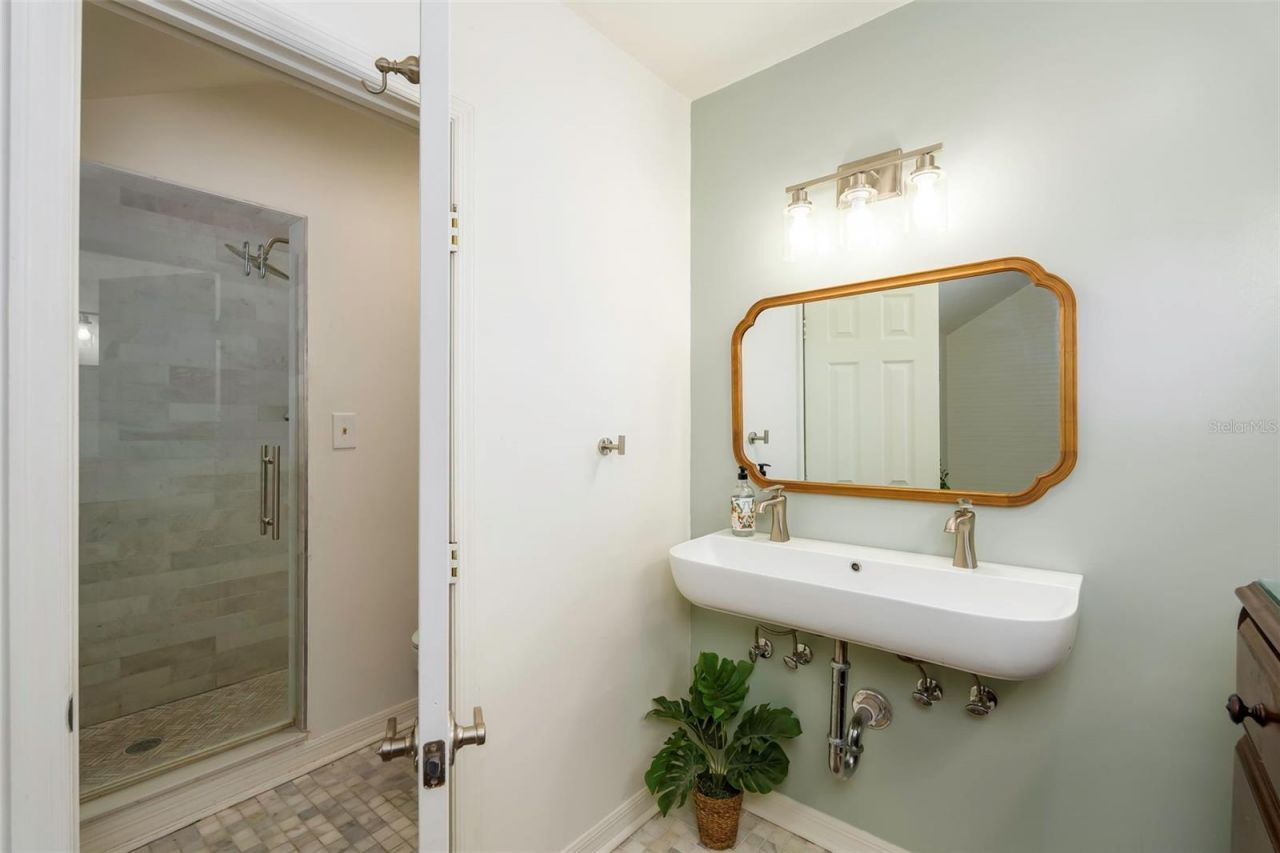 561 SE Lakeview Drive, Keystone Heights, FL 32656 Photo