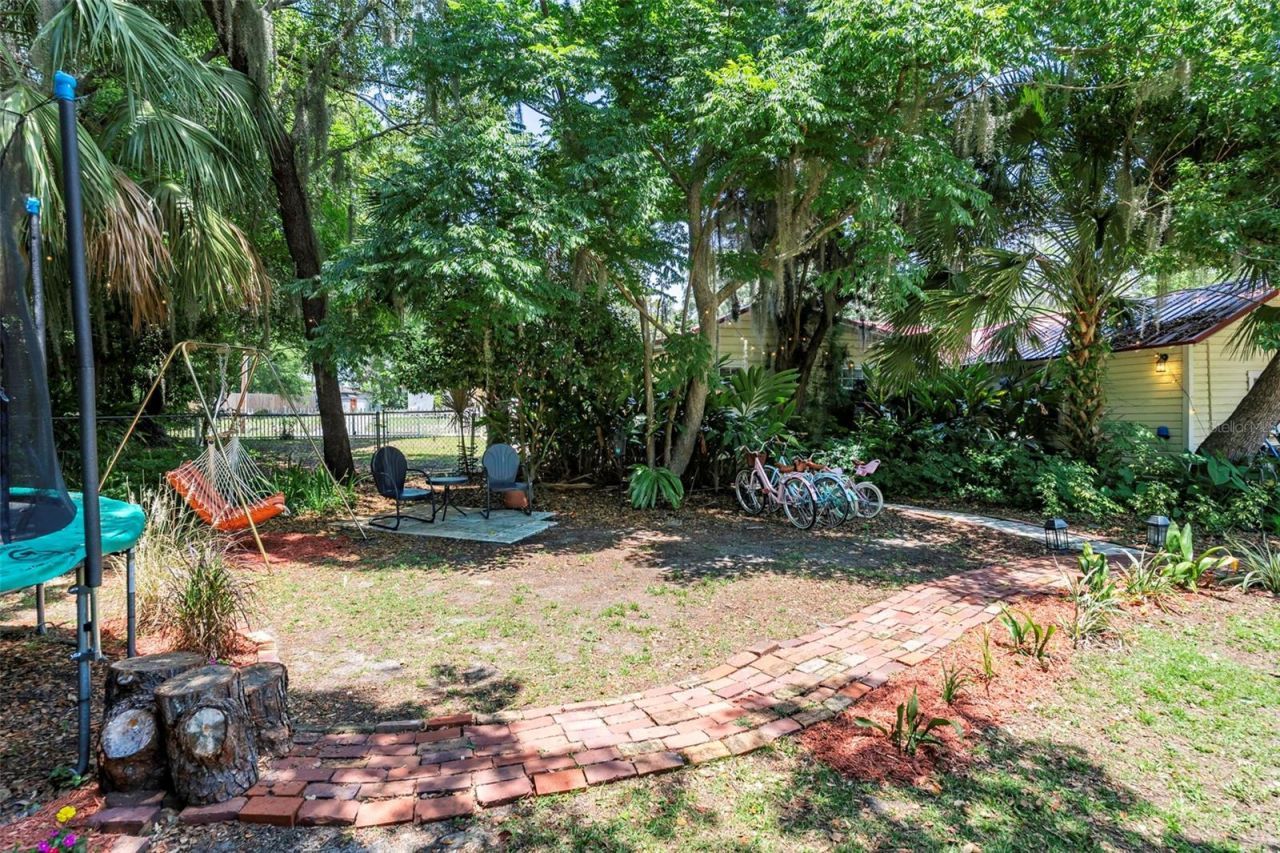 561 SE Lakeview Drive, Keystone Heights, FL 32656 Photo