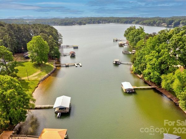 669 Kenway Loop, Mooresville, NC 28117