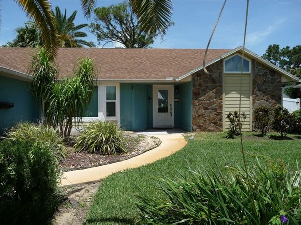422 Avocado Avenue, Sebastian, FL 32958