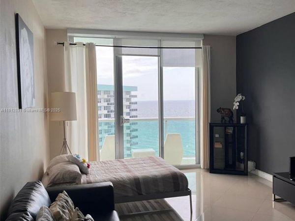 3801 S Ocean Dr, Unit PH16Y, Hollywood, FL 33019
