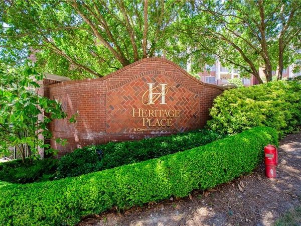 211 Colonial Homes Drive NW, Unit 2304, Atlanta, GA 30309