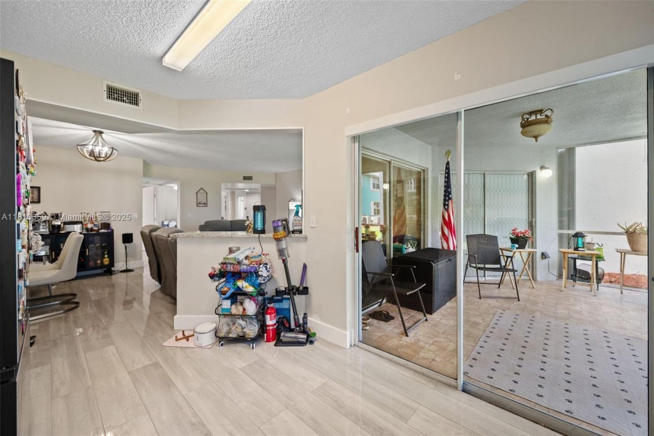 2649 SE 19th Ct, Unit 106-D, Homestead, FL 33035 Photo