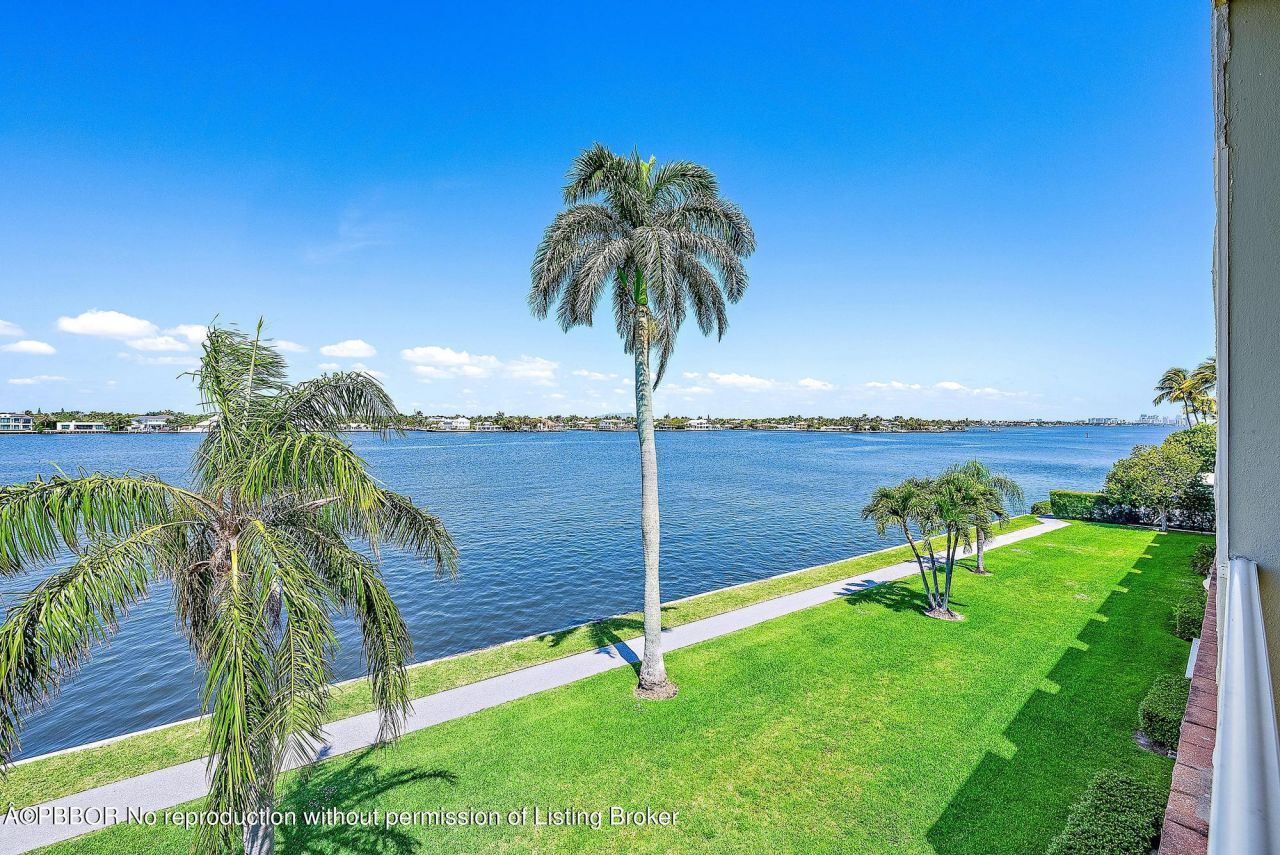 2160 Ibis Isle Road, Unit 9, Palm Beach, FL 33480 Photo