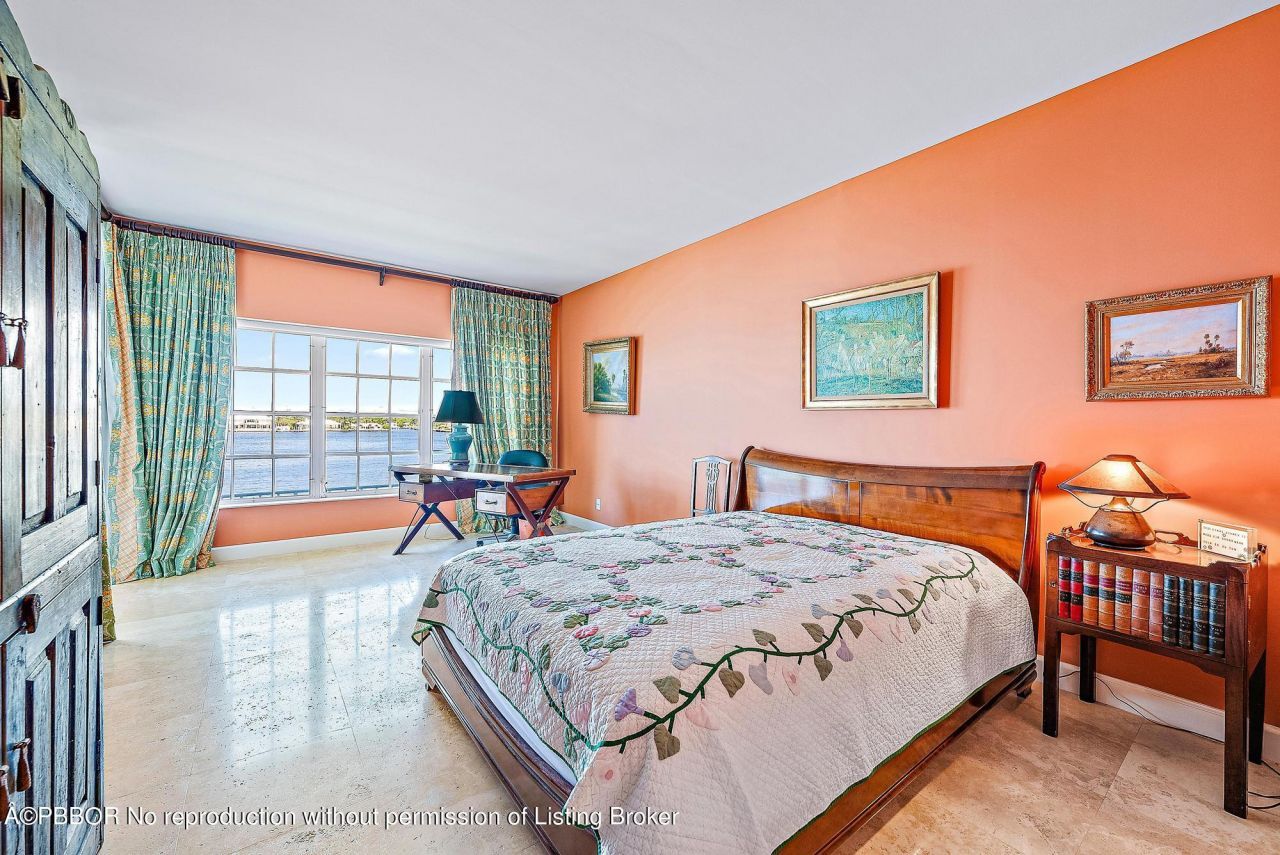 2160 Ibis Isle Road, Unit 9, Palm Beach, FL 33480 Photo