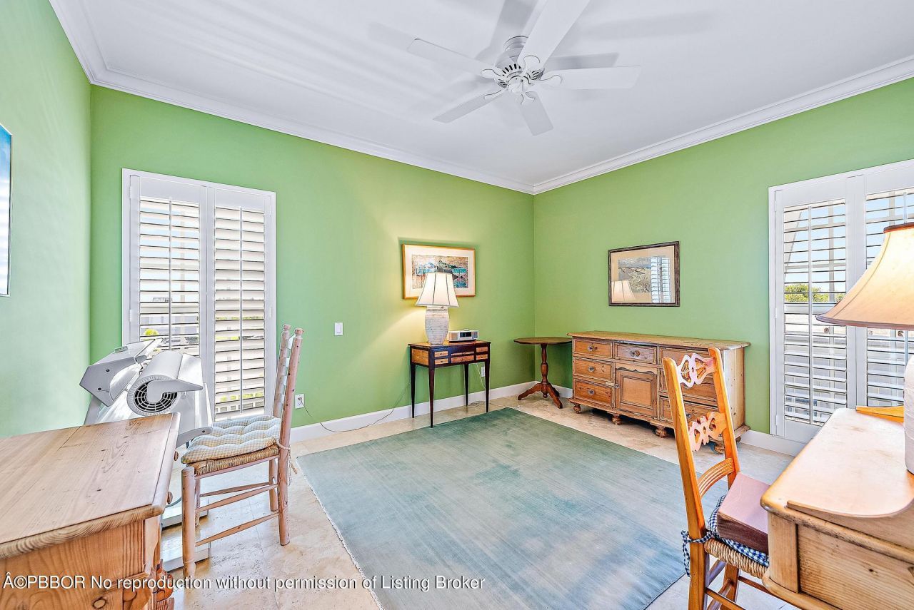 2160 Ibis Isle Road, Unit 9, Palm Beach, FL 33480 Photo