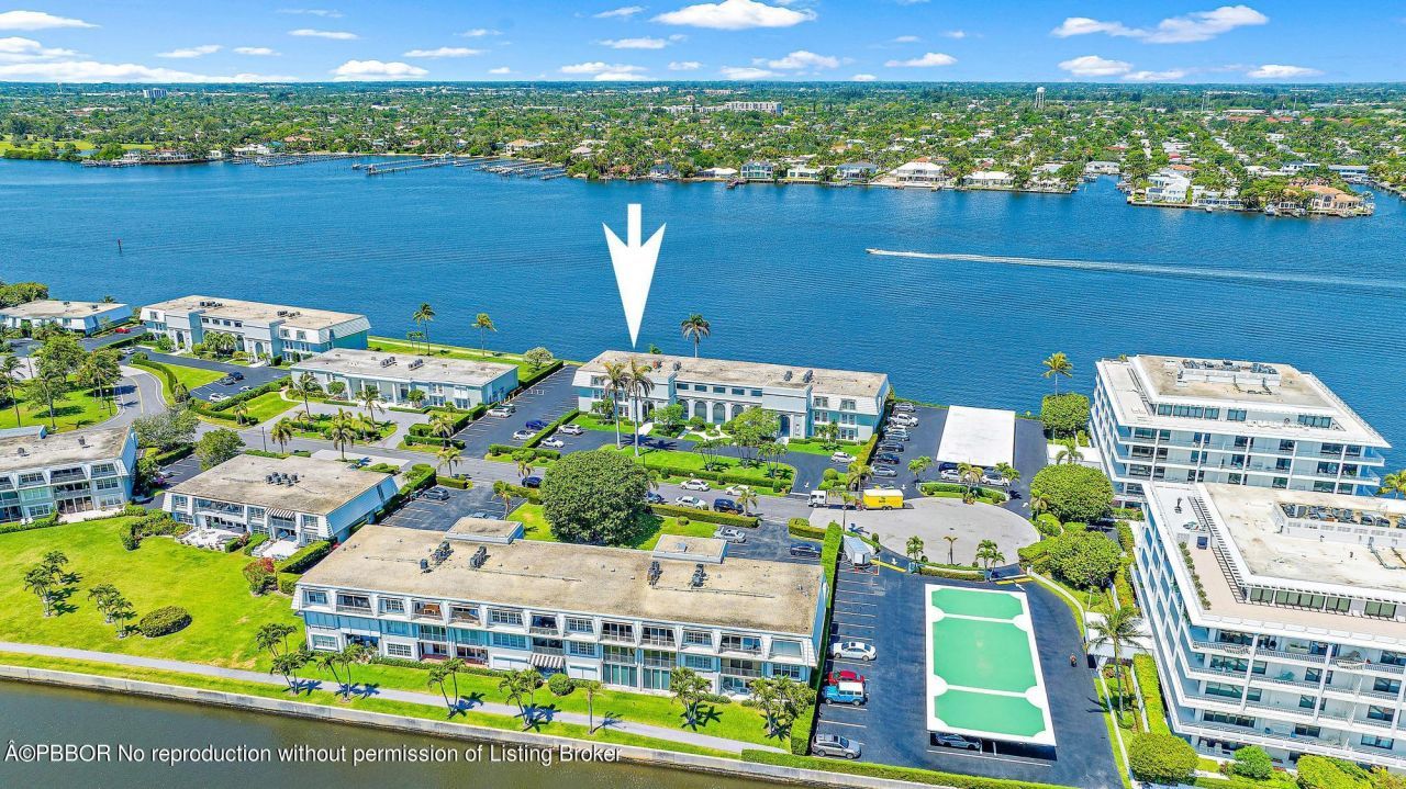 2160 Ibis Isle Road, Unit 9, Palm Beach, FL 33480 Photo