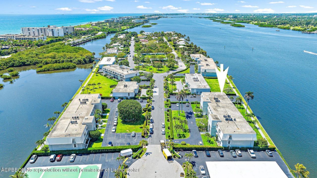 2160 Ibis Isle Road, Unit 9, Palm Beach, FL 33480 Photo