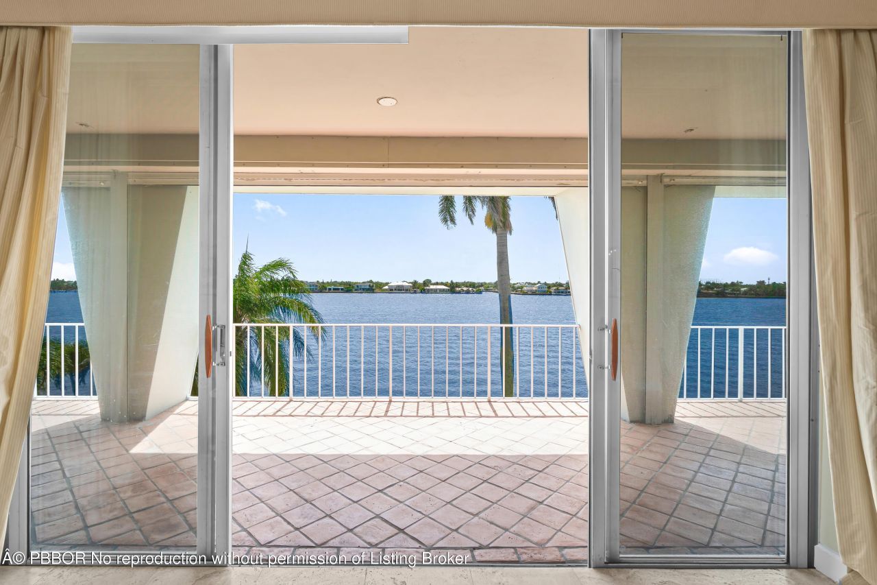 2160 Ibis Isle Road, Unit 9, Palm Beach, FL 33480 Photo