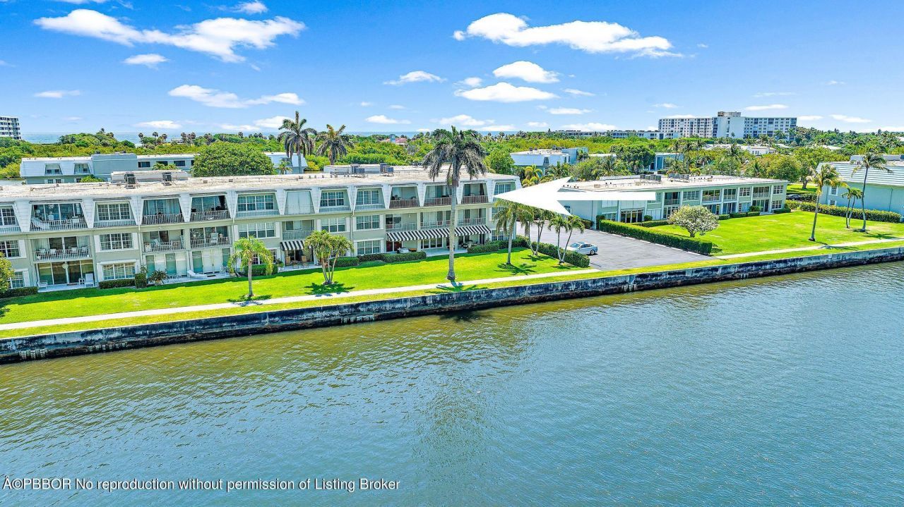 2160 Ibis Isle Road, Unit 9, Palm Beach, FL 33480 Photo