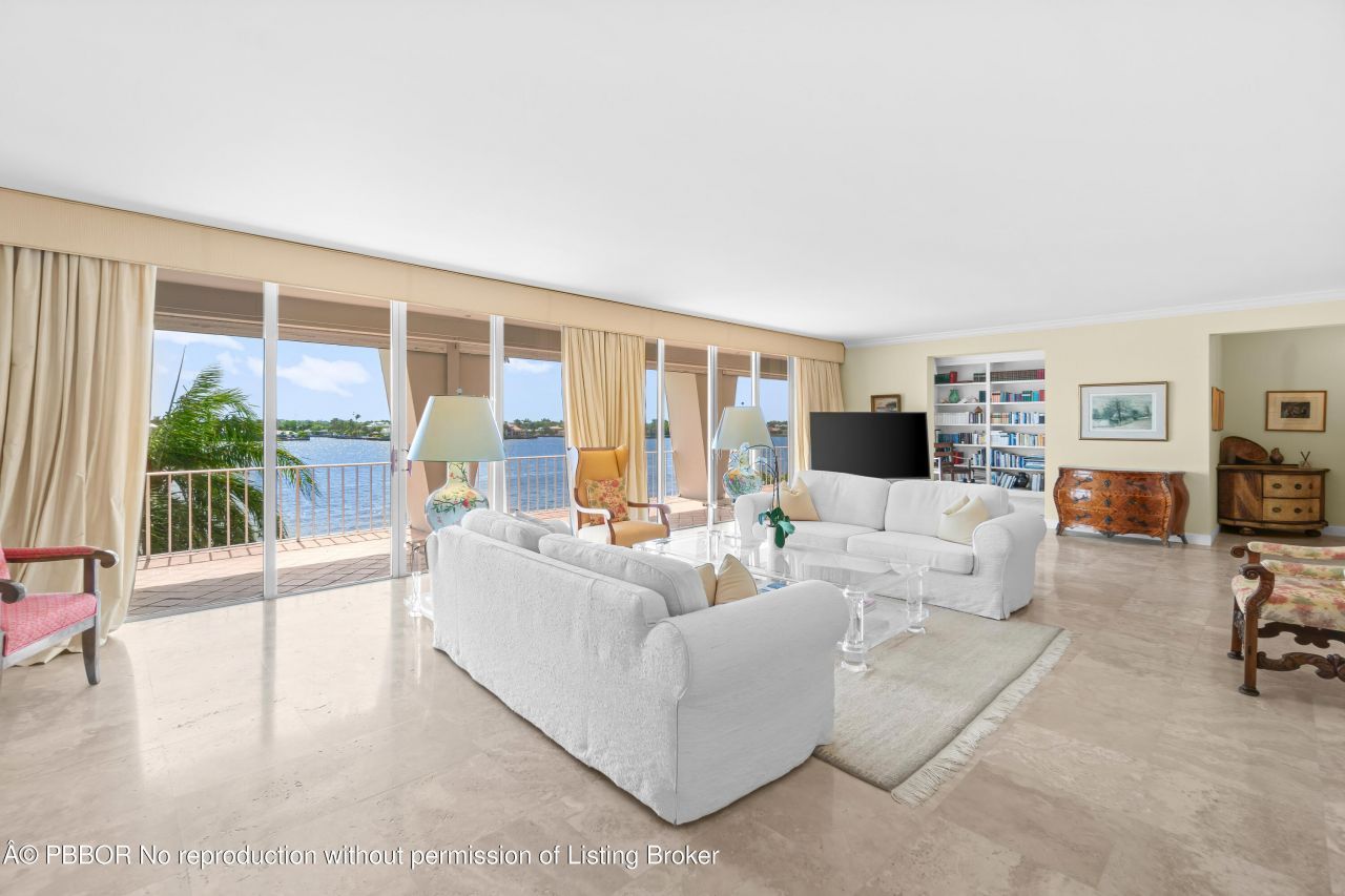 2160 Ibis Isle Road, Unit 9, Palm Beach, FL 33480 Photo