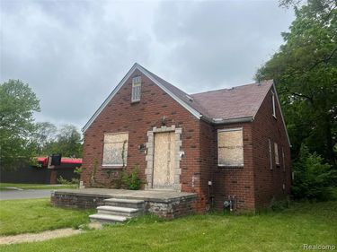 9803 Nottingham Road, Detroit, MI 48224