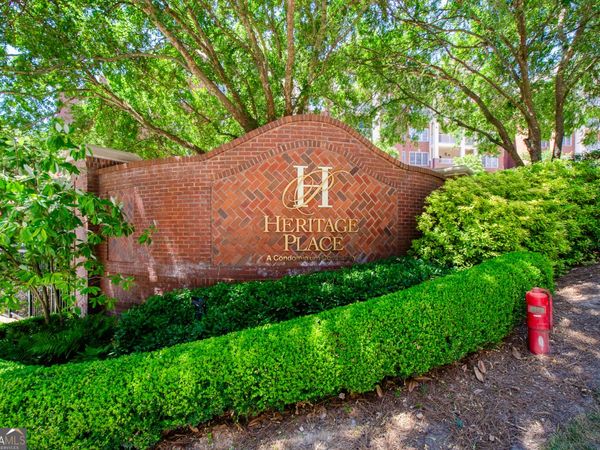 211 Colonial Homes Drive NW, Unit 2304, Atlanta, GA 30309