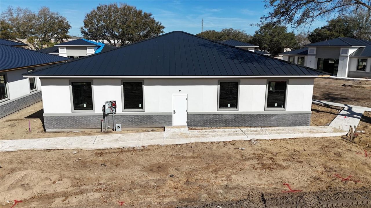 134 Southern Railway, Unit 7, Oakland, FL 34787 Photo