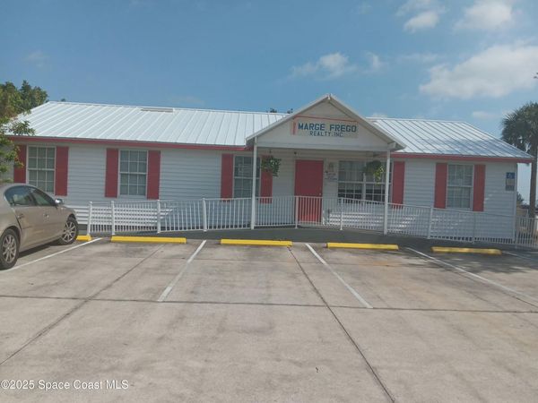 5660 Micco Road , Sebastian, FL 32976