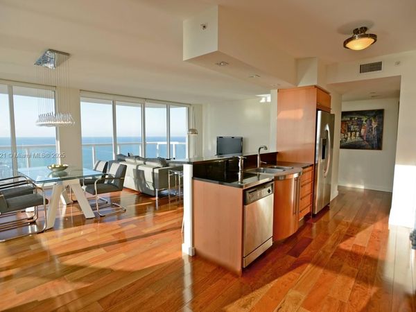 6365 Collins Ave, Unit 3908, Miami Beach, FL 33141