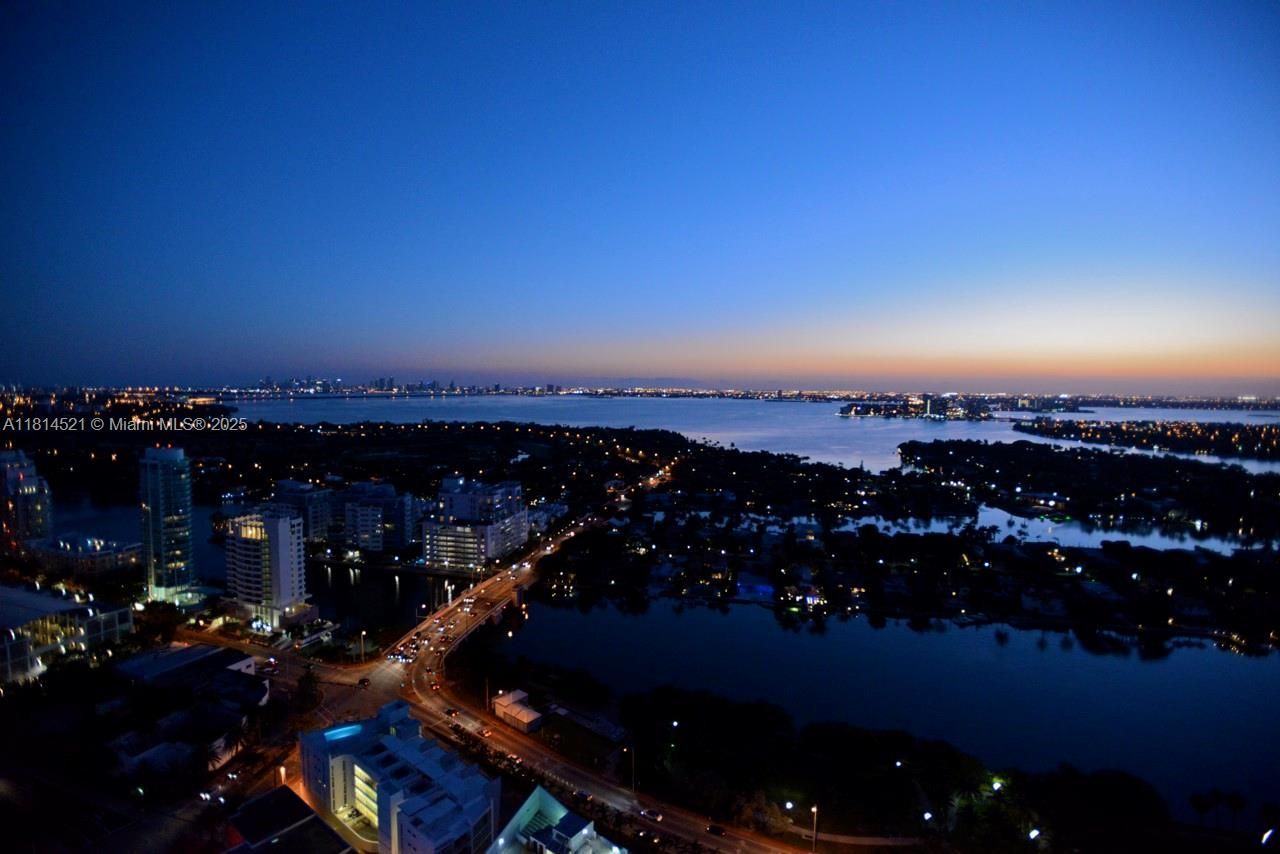 6365 Collins Ave, Unit 3908, Miami Beach, FL 33141 Photo