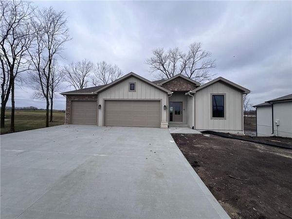 698 Salem Road, Lawson, MO 64062