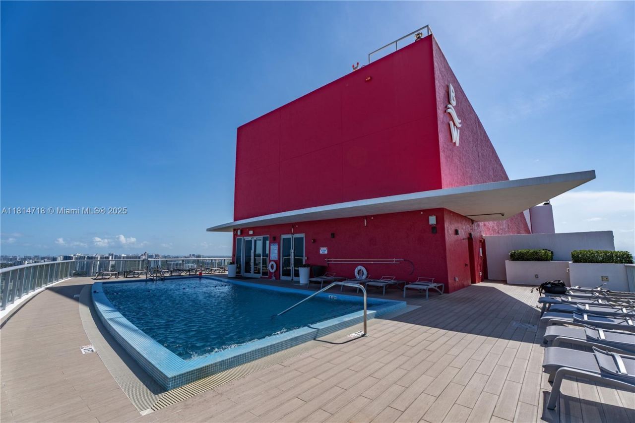 2602 E Hallandale Beach Blvd, Unit R2004, Hallandale Beach, FL 33009 Photo