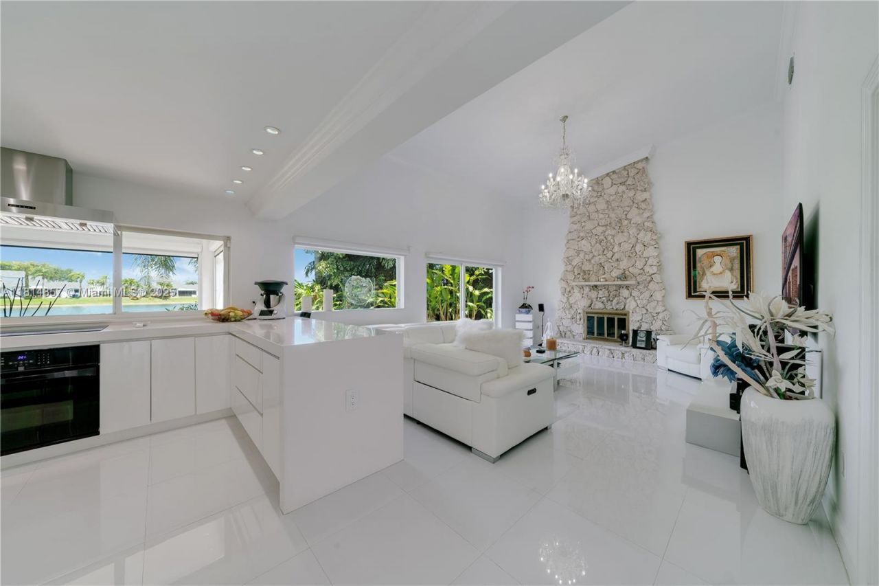 6681 SW 155th Ave, Miami, FL 33193 Photo