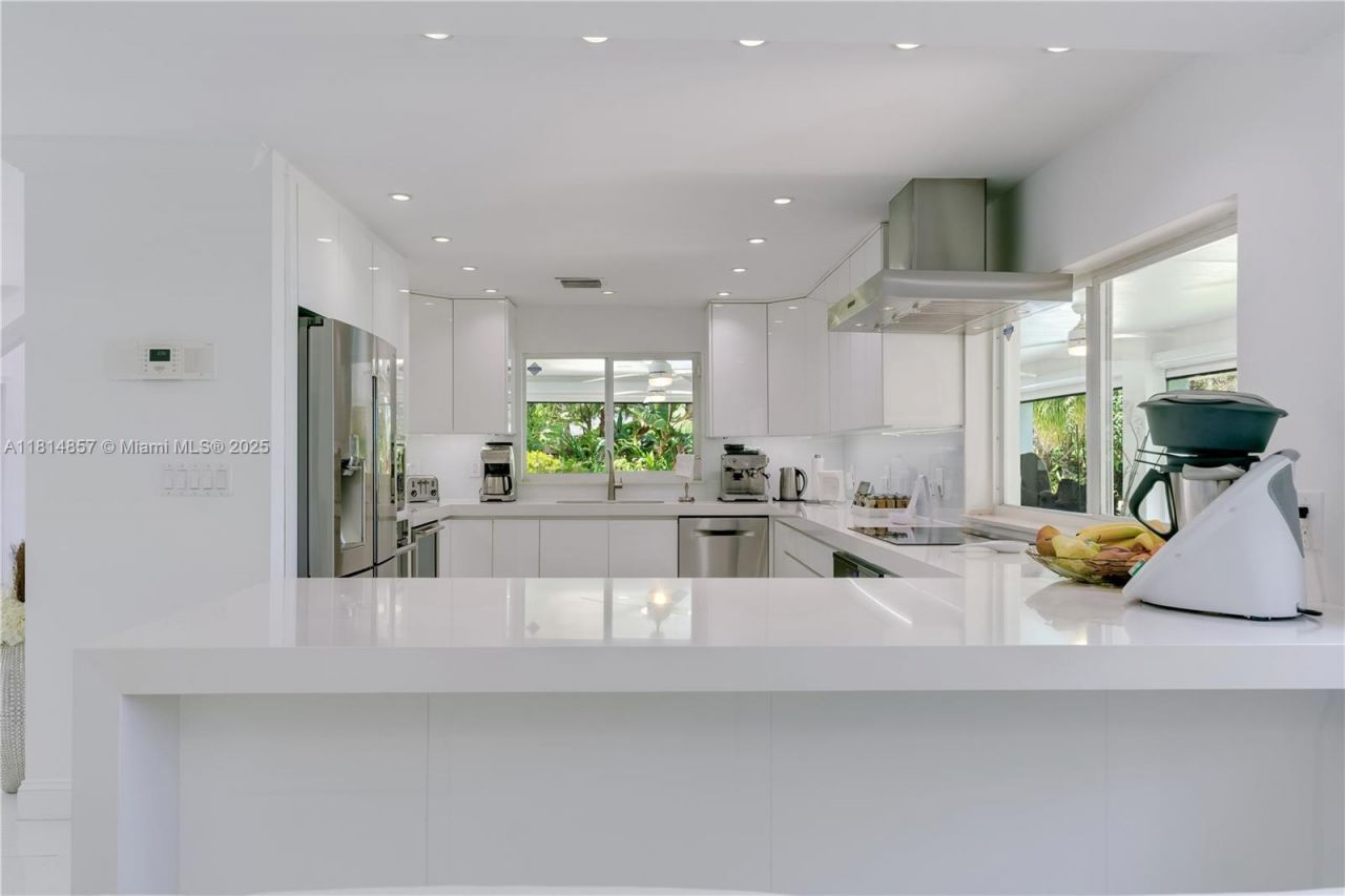 6681 SW 155th Ave, Miami, FL 33193 Photo