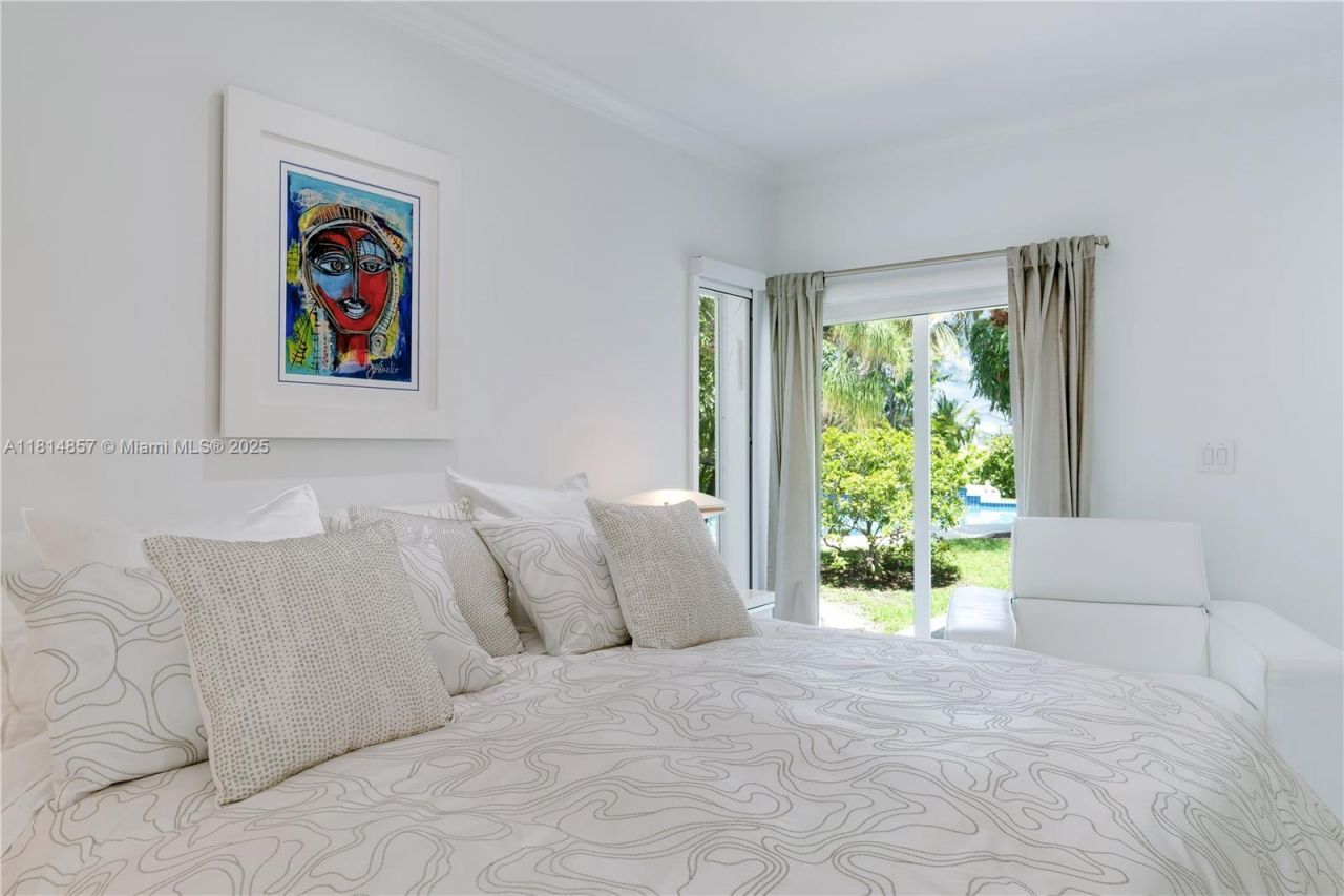 6681 SW 155th Ave, Miami, FL 33193 Photo