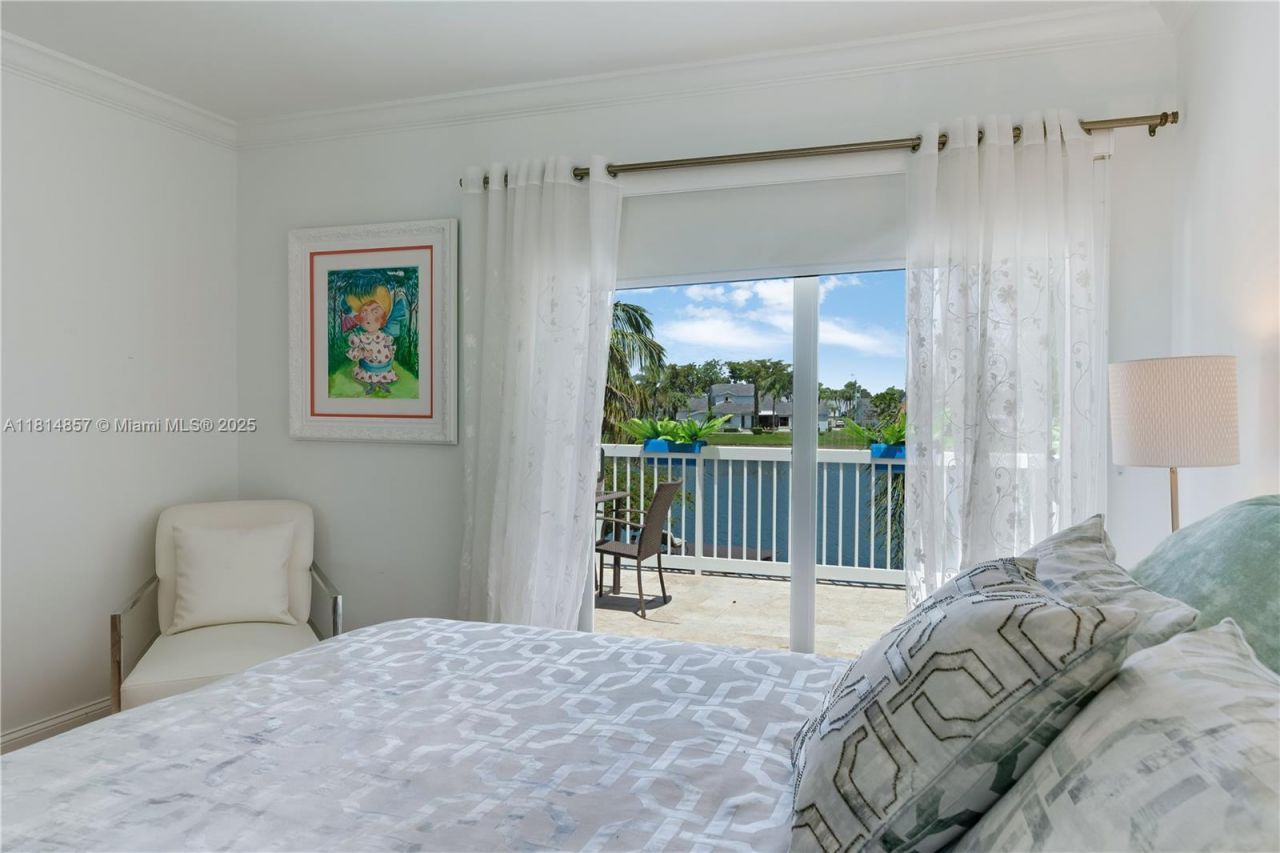 6681 SW 155th Ave, Miami, FL 33193 Photo