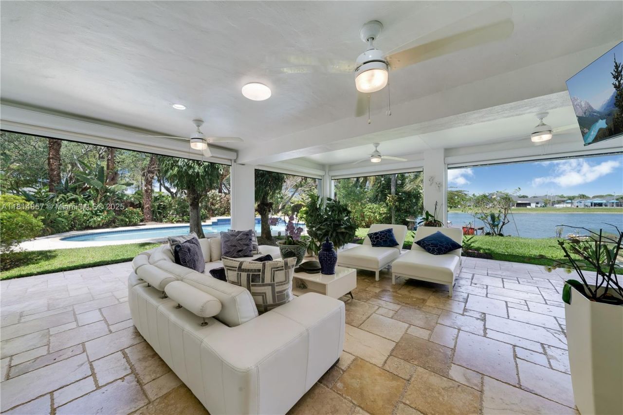 6681 SW 155th Ave, Miami, FL 33193 Photo