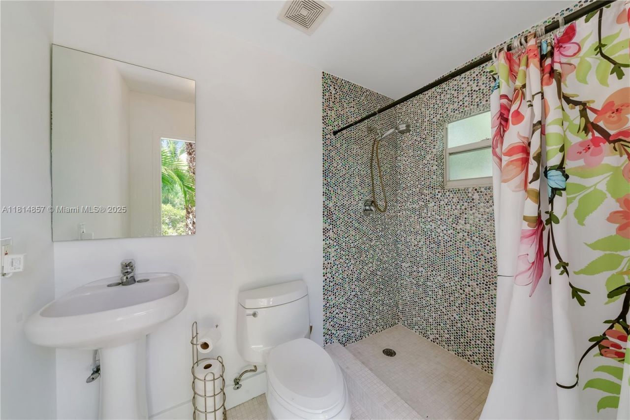 6681 SW 155th Ave, Miami, FL 33193 Photo