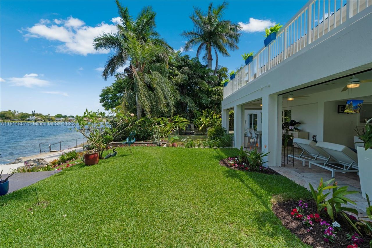 6681 SW 155th Ave, Miami, FL 33193 Photo