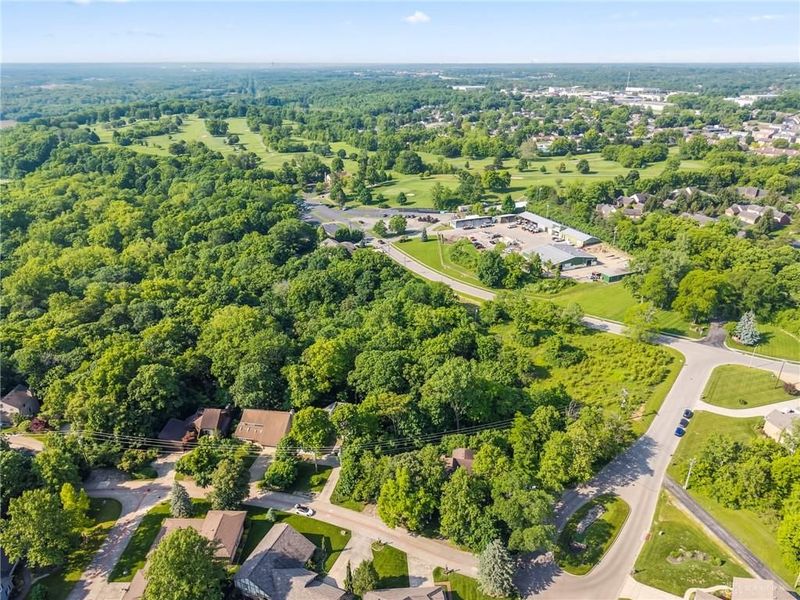 2010 Settlers Trail, Vandalia, OH 45377 Photo 7