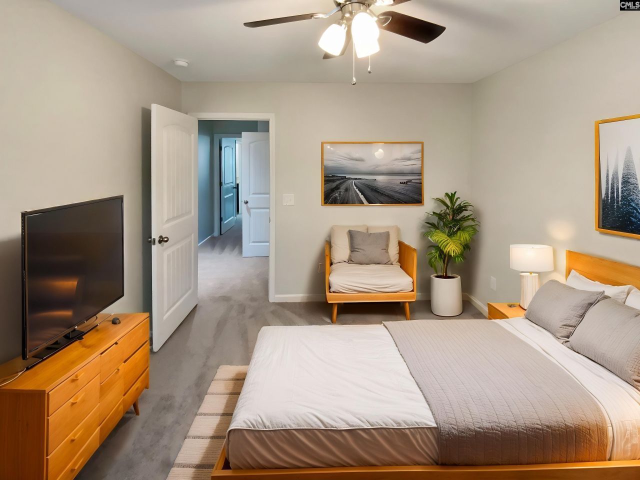 744 Dawsons Park Way Photo 4