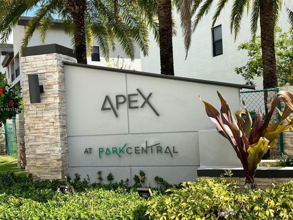 8005 NW 104th Ave, Unit 24, Doral, FL 33178