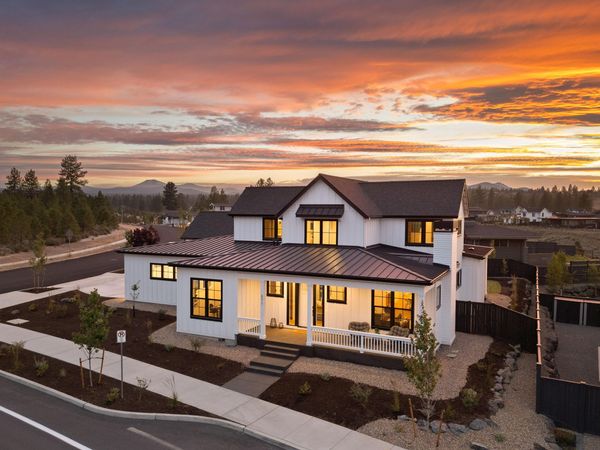 371 NW Crosby Drive, Unit Lot 233, Bend, OR 97703