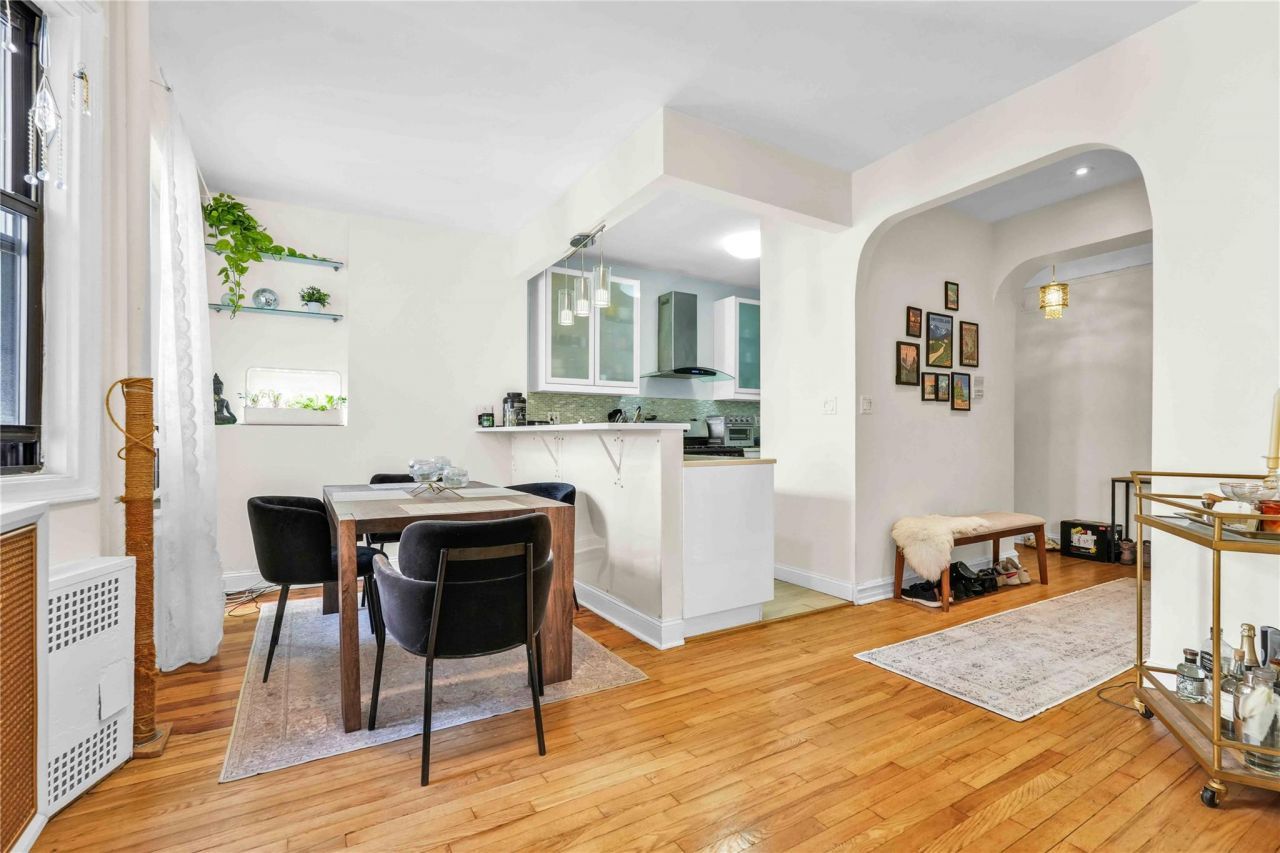 4720 42nd Street, Unit 4C, Sunnyside, NY 11104 Main Photo