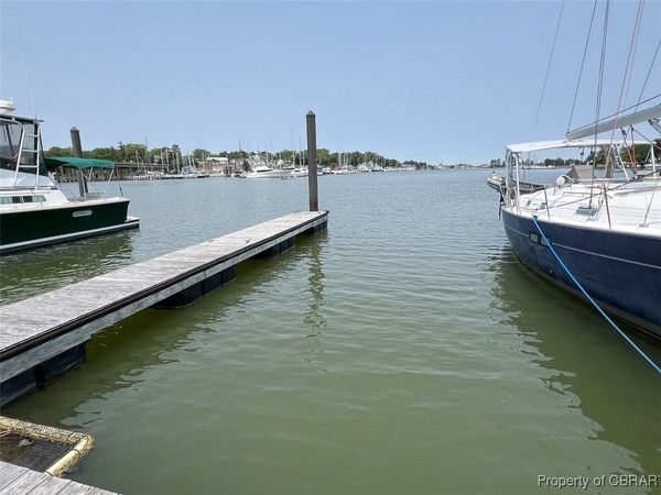 #117 molly's way, Urbanna, VA 23175