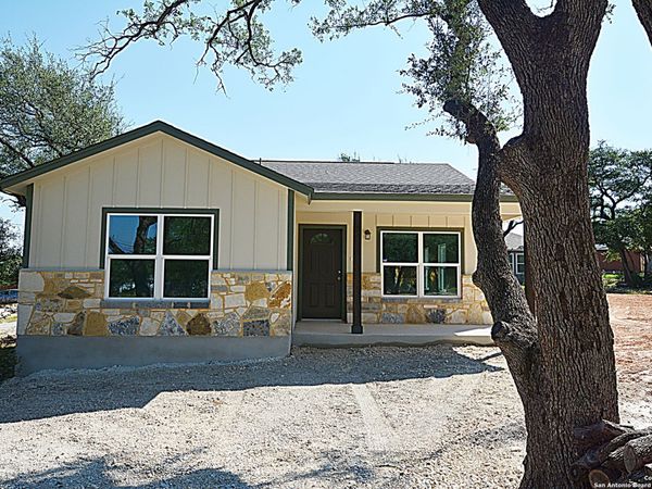 521 Lariat Pass, Spring Branch, TX 78070