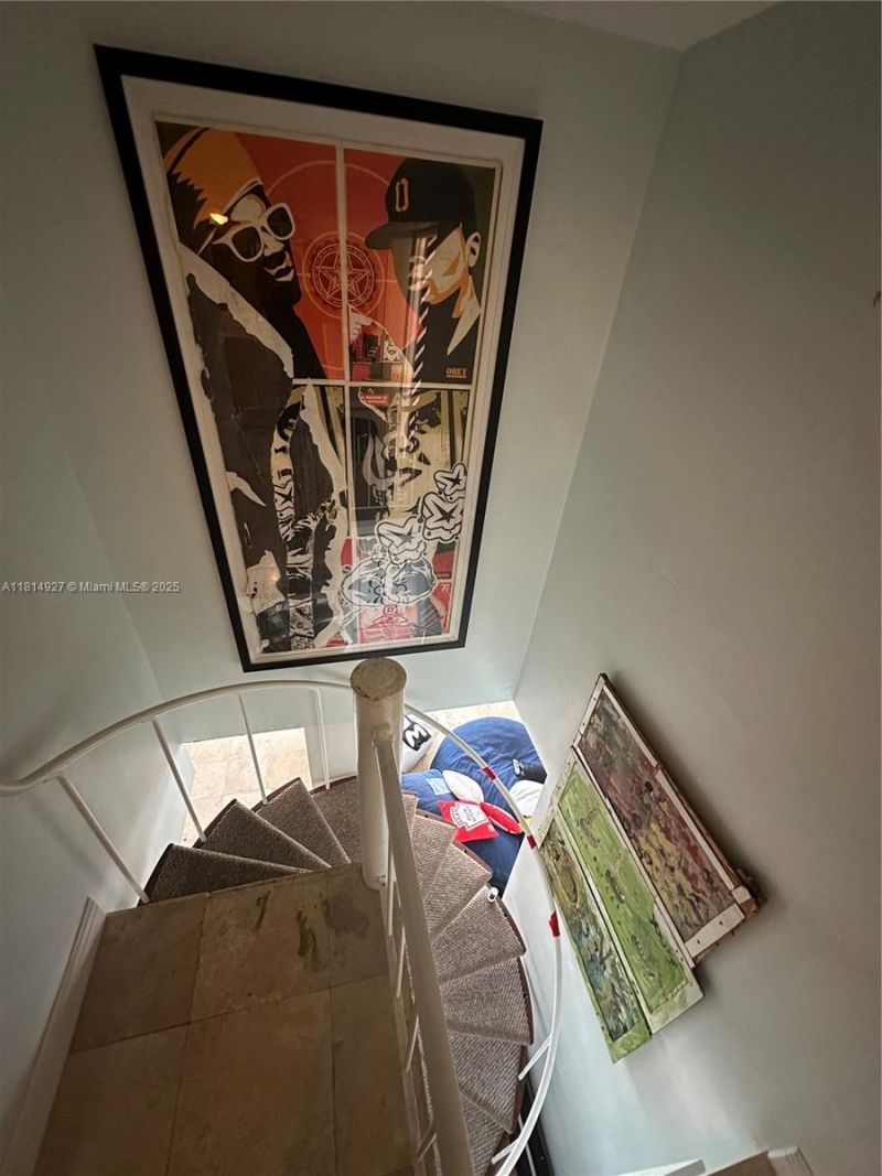 600 NE 36th St, Unit PH14, Miami, FL 33137 Photo