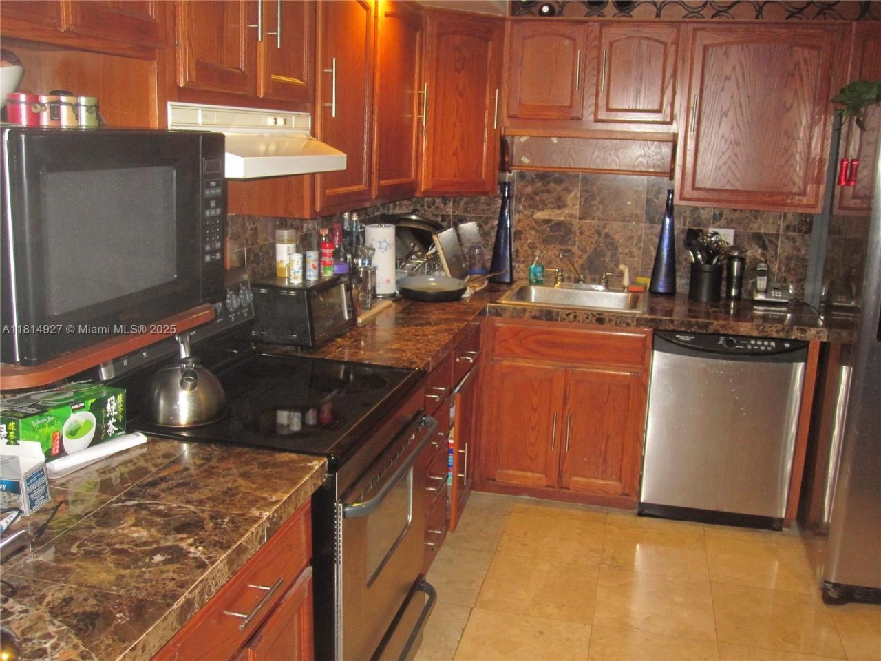 600 NE 36th St, Unit PH14, Miami, FL 33137 Photo