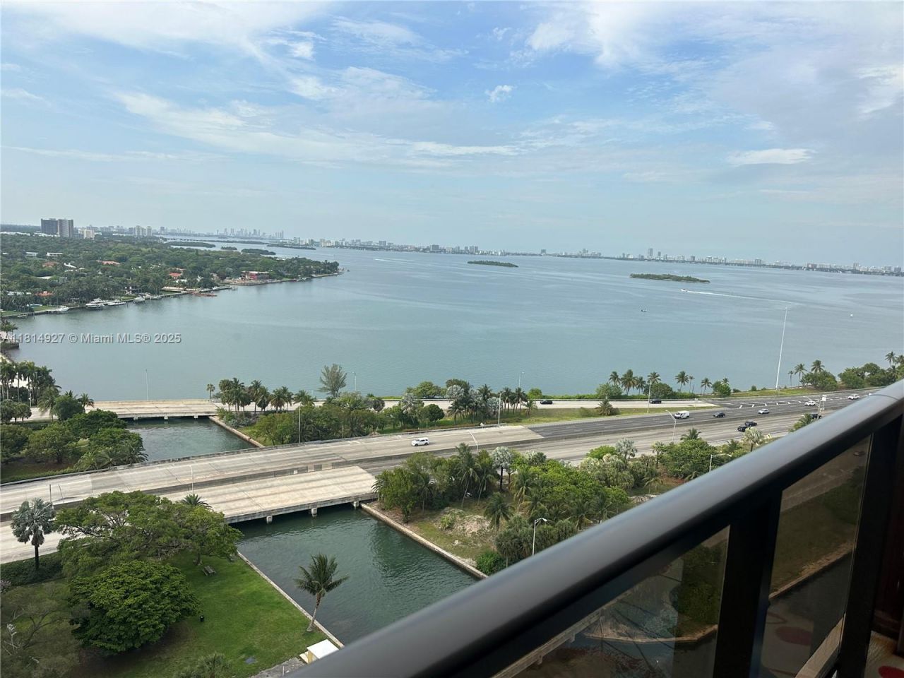 600 NE 36th St, Unit PH14, Miami, FL 33137 Photo