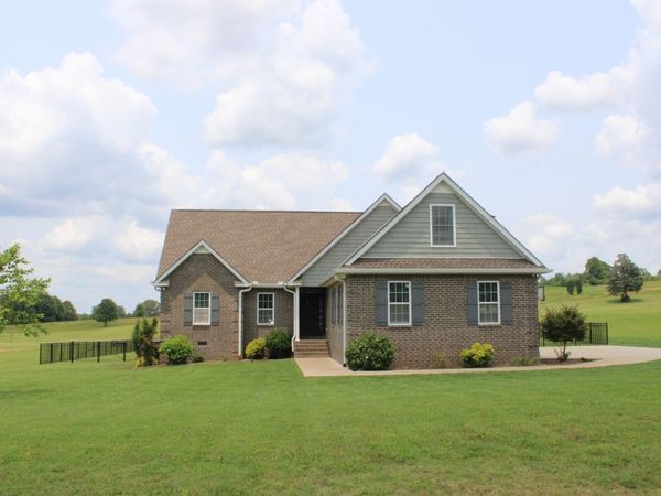 400 Collins Run, McMinnville, TN 37110