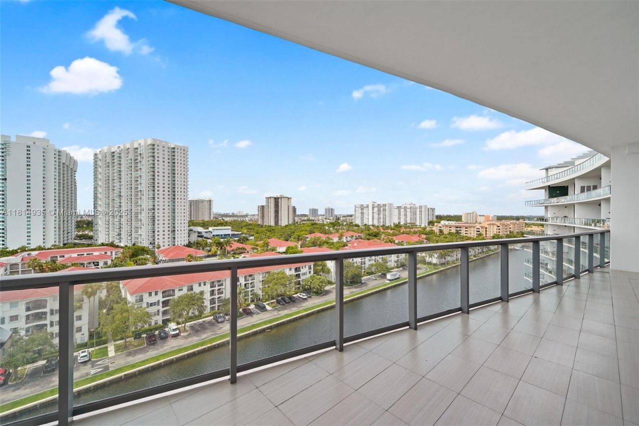 3250 NE 188th St, Unit LPH07, Aventura, FL 33180 Photo