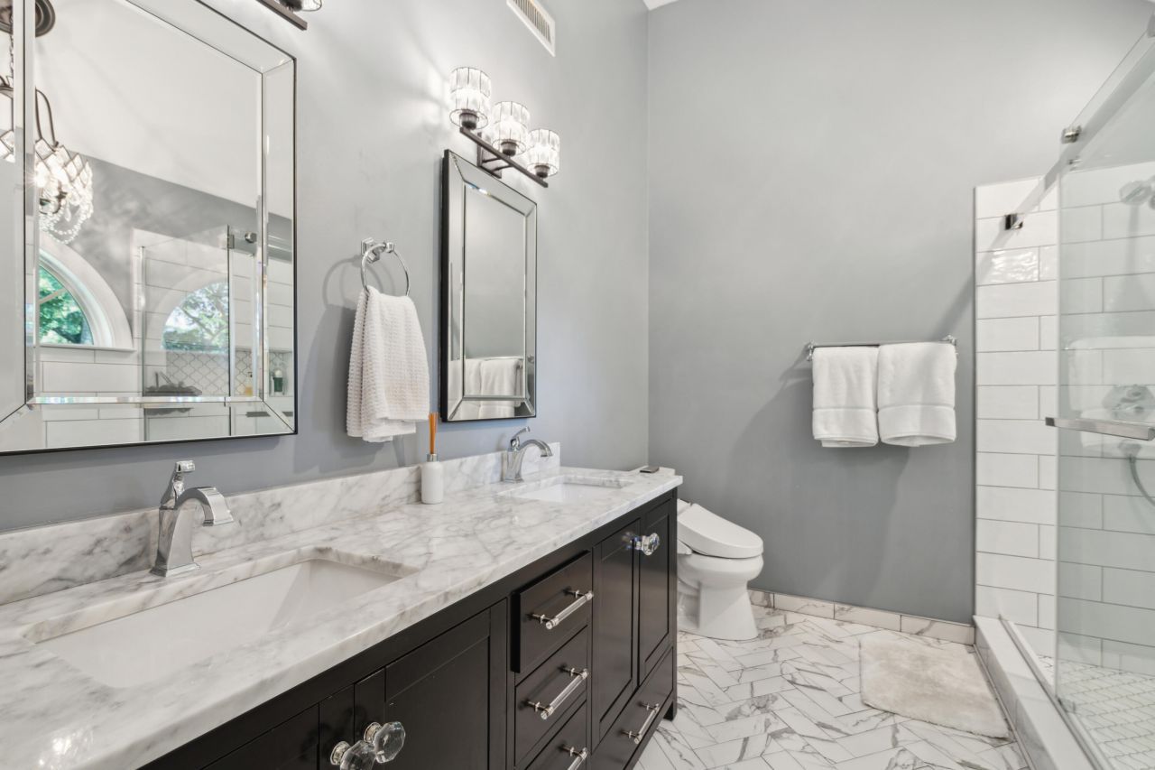 5195 Forest Oaks Drive Photo 16