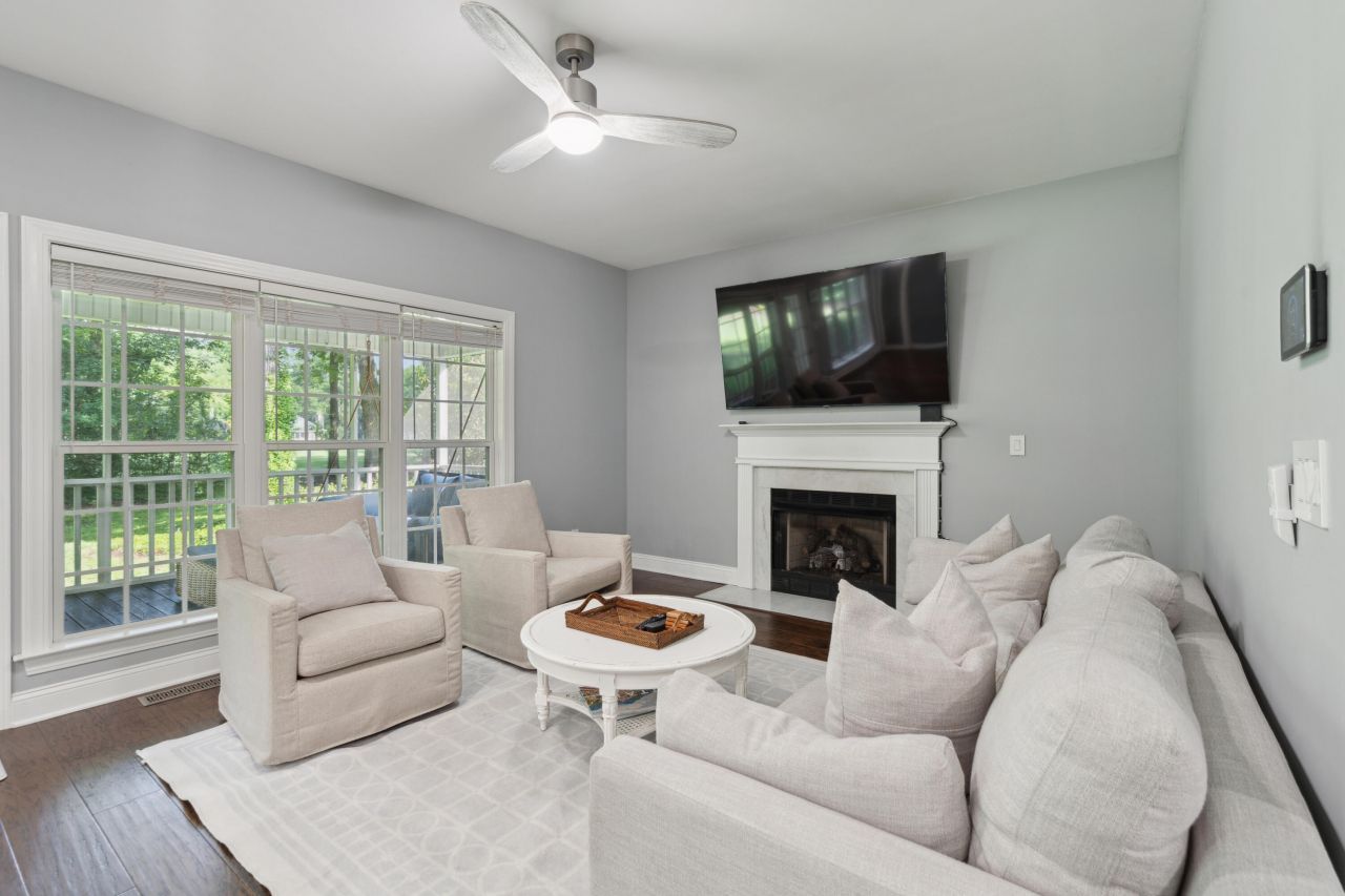 5195 Forest Oaks Drive Photo 7