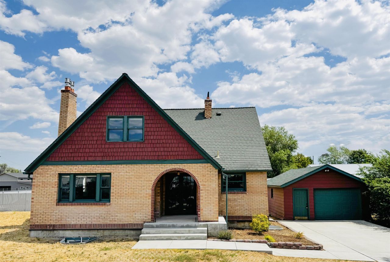 2612 N Elizabeth Rd, Spokane Valley, WA 99212 Main Photo